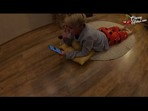 ❤️ Adala Blonde minono Dick lehibe minono sy mitsambikina eo aminy - Anal Sex Analy pôrnôgrafia aminay ❌️❤